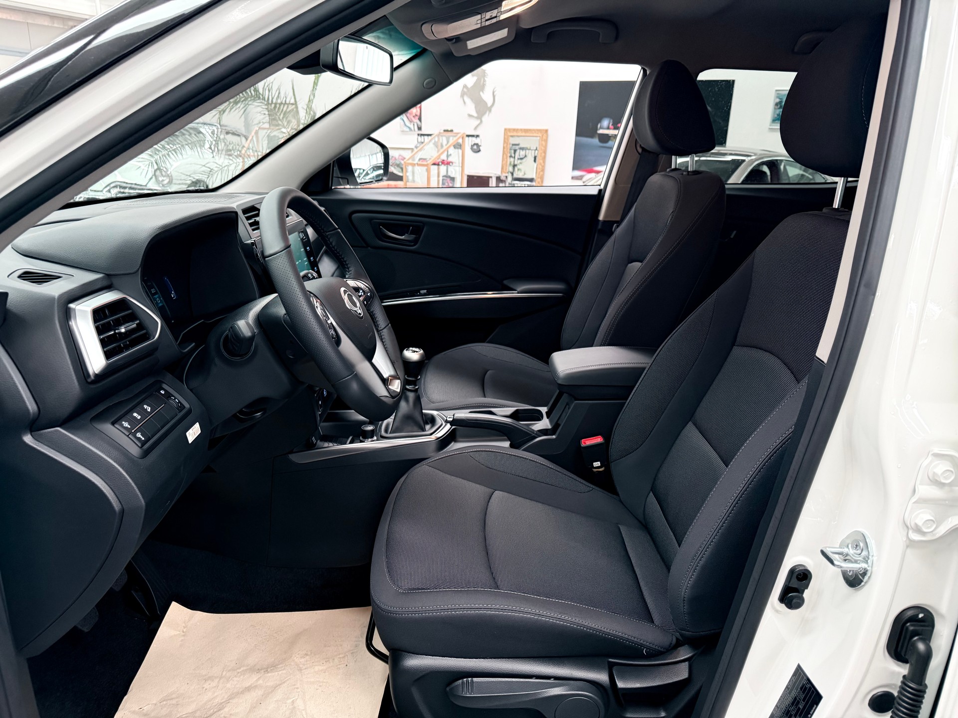 KGM-SsangYong Tivoli 1.5 T GDI Bronze - 7