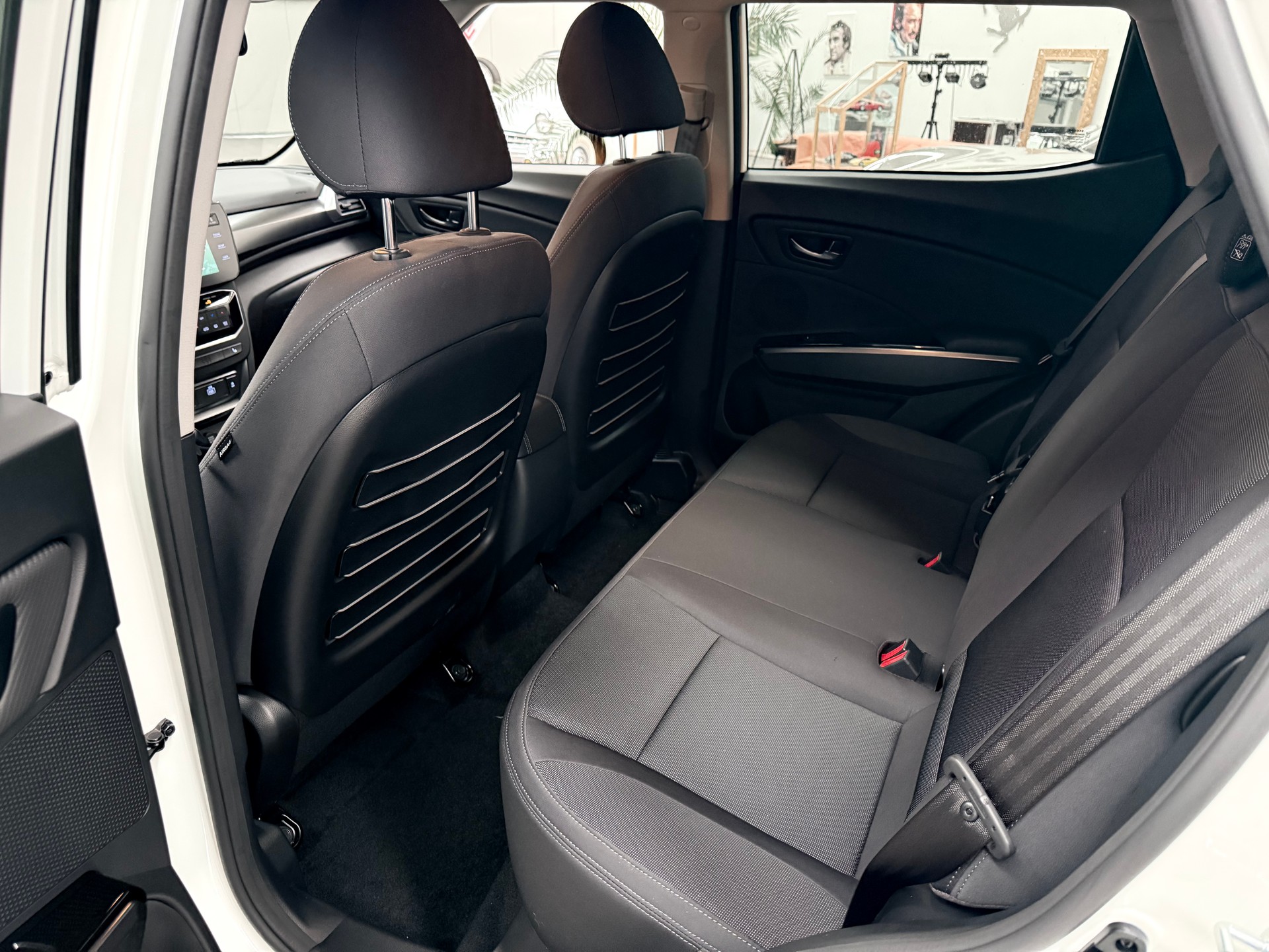 KGM-SsangYong Tivoli 1.5 T GDI Bronze - 10