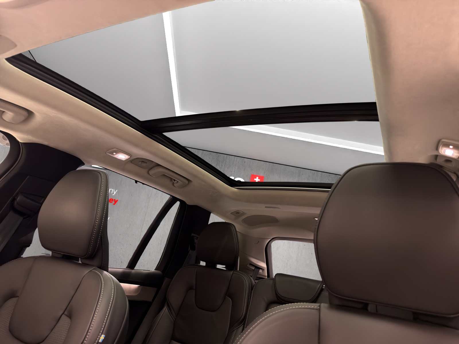 VOLVO XC90 T8 eAWD PluginHybrid Ultra Bright Geartronic - 17