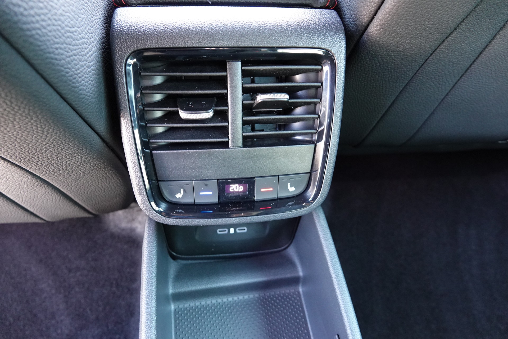 SKODA Octavia Combi 2.0 TSI RS 30 Years Edition DSG - 19