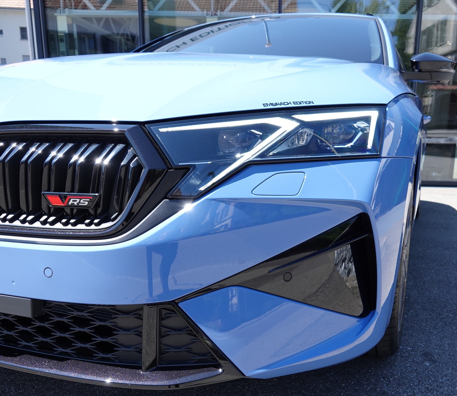 SKODA Octavia Combi 2.0 TSI RS 30 Years Edition DSG - 3