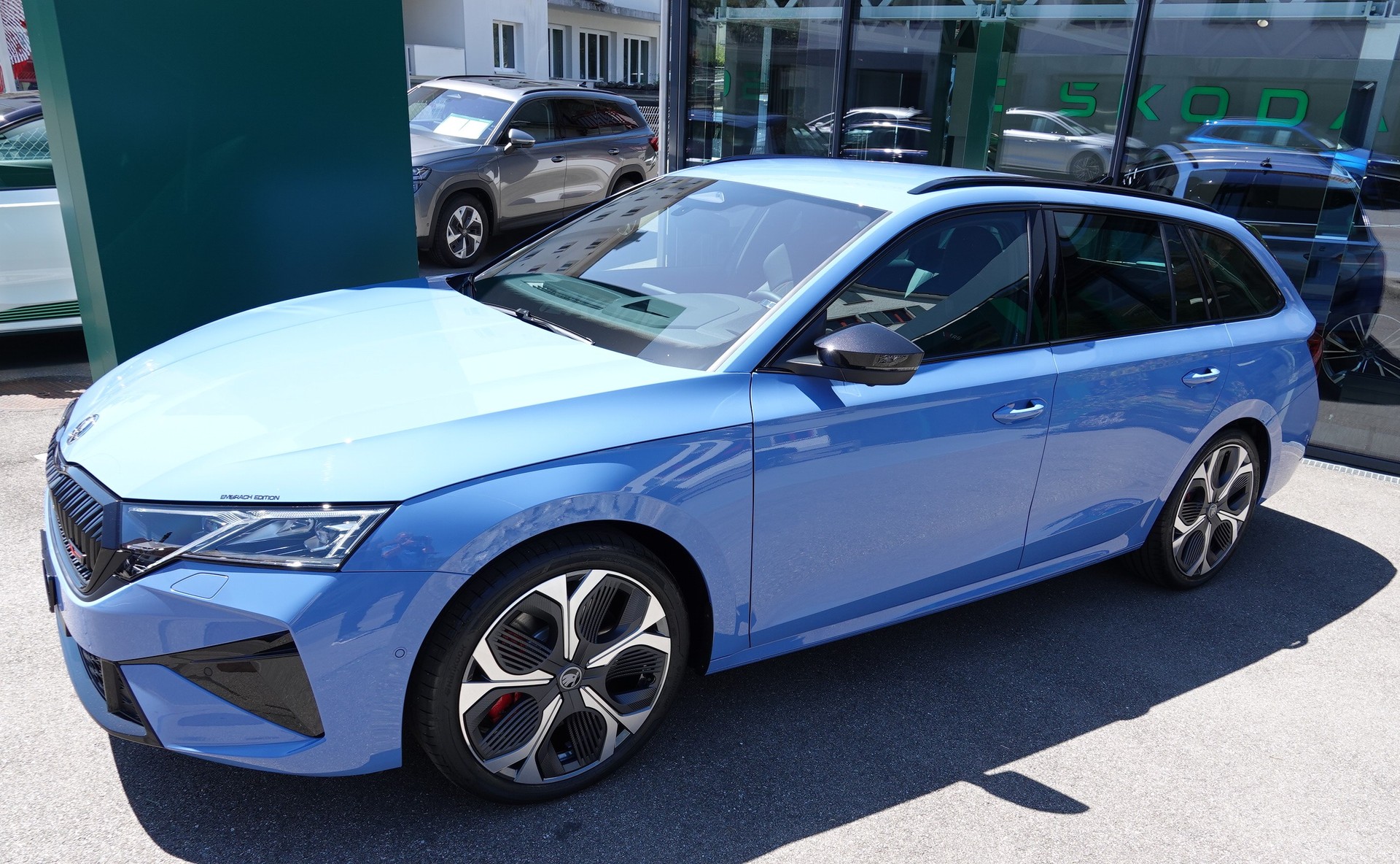SKODA Octavia Combi 2.0 TSI RS 30 Years Edition DSG - 5