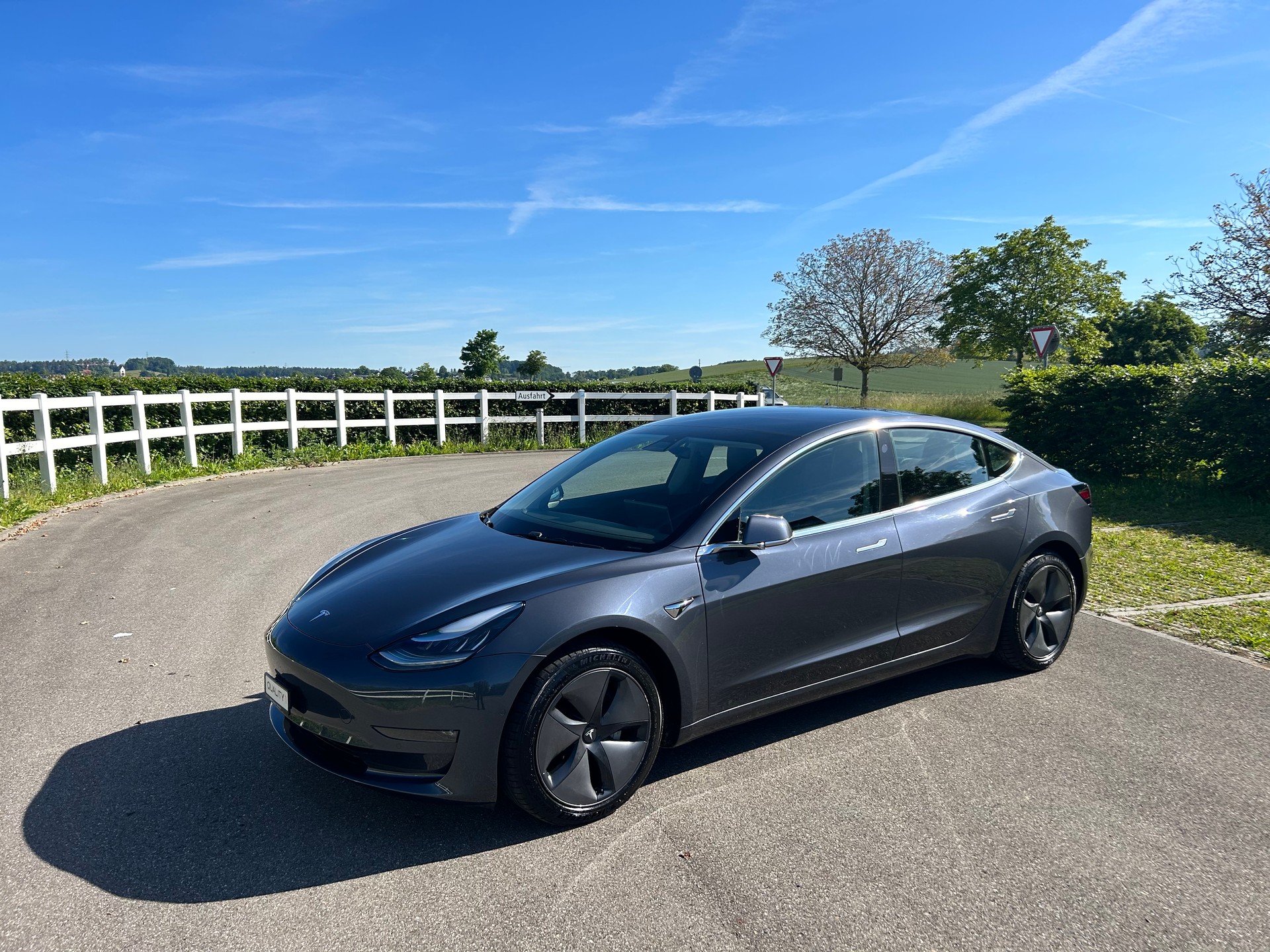 TESLA Model 3 Long Range Dual Motor AWD
