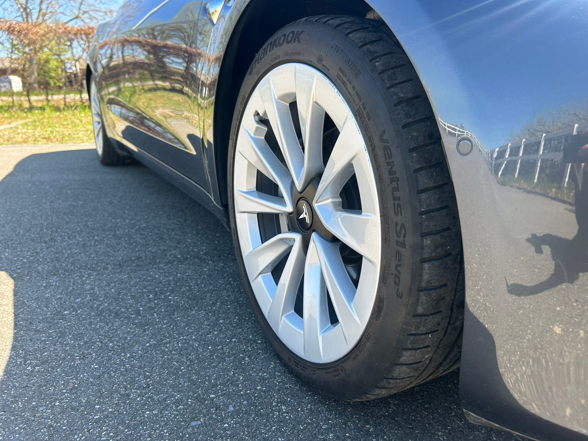 TESLA Model 3 Long Range Dual Motor AWD - 9