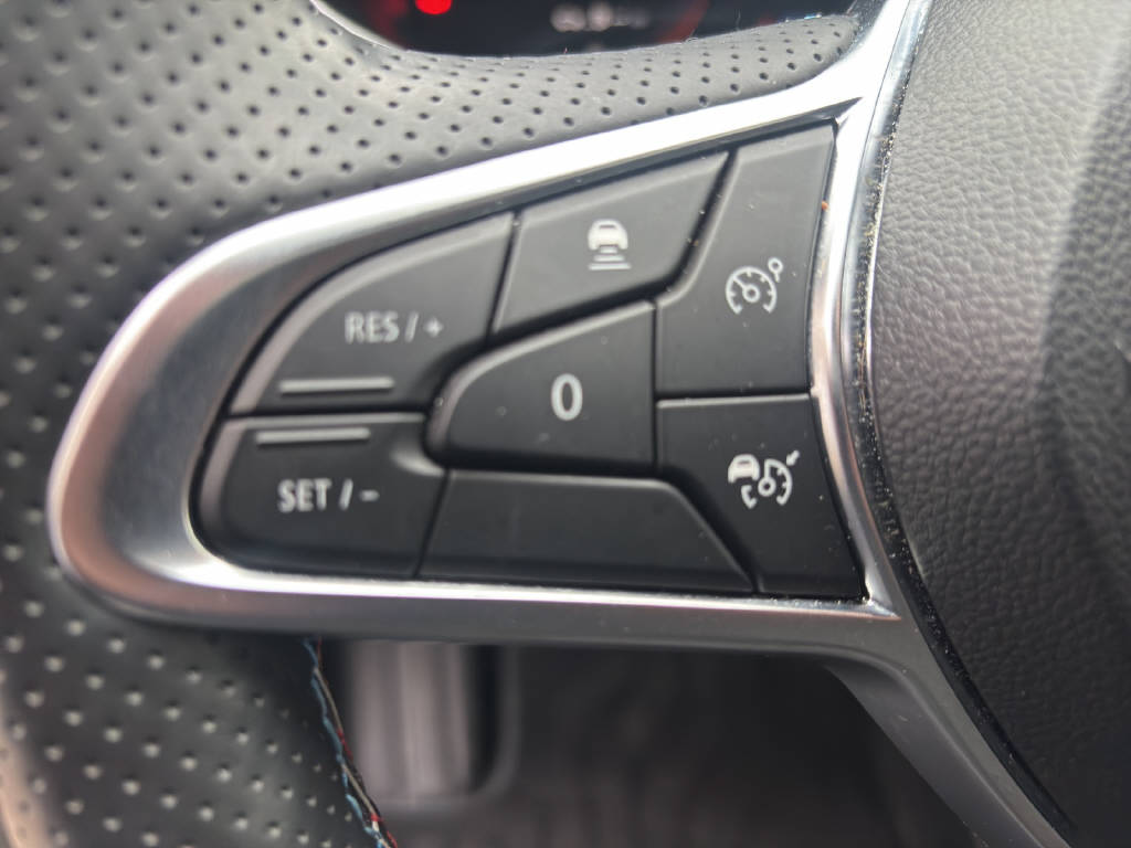 RENAULT CLIO esprit Alpine E-Tech 145 - 11