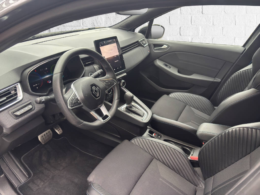 RENAULT CLIO esprit Alpine E-Tech 145 - 6