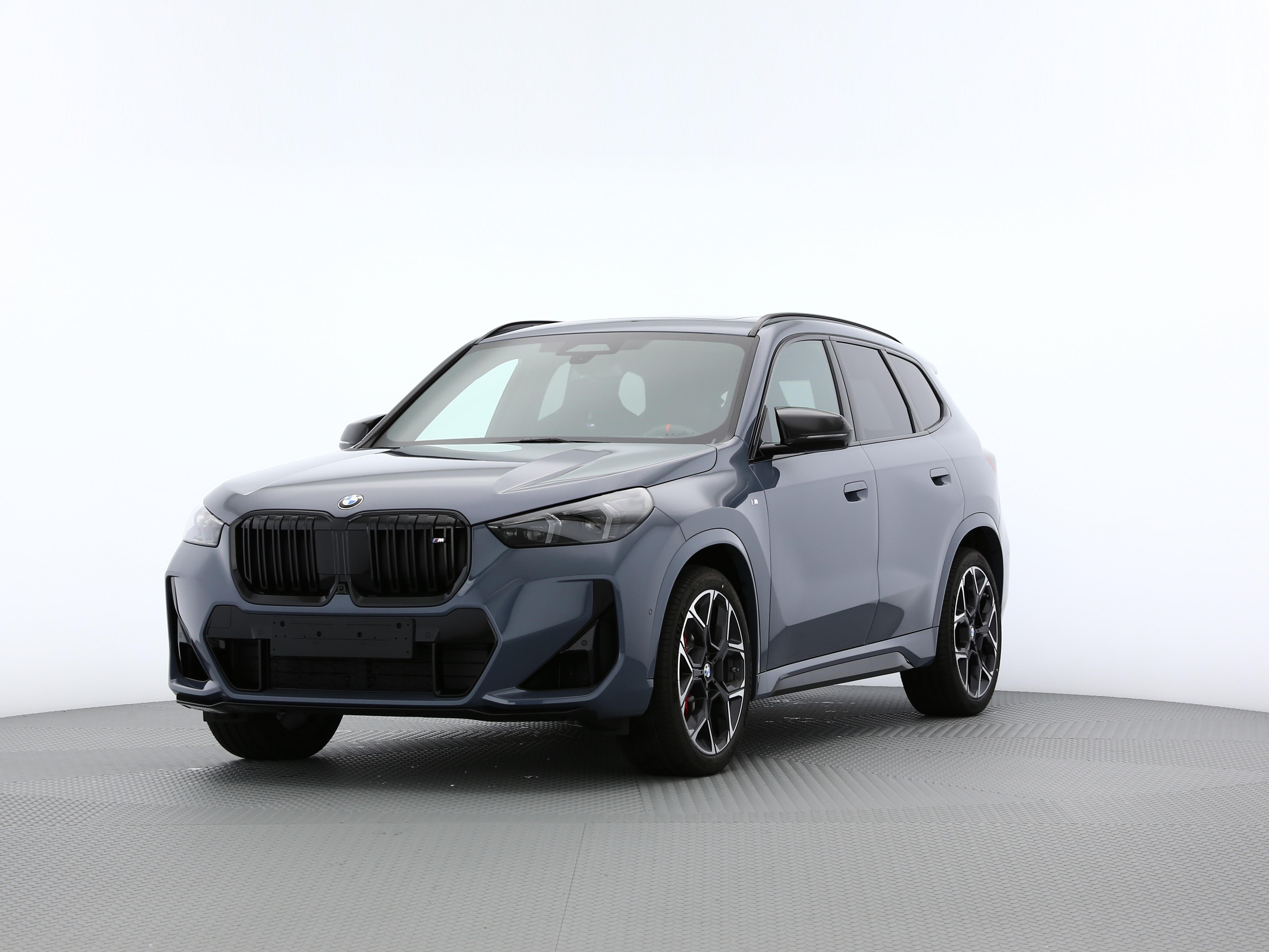 X1 U11 M35i
