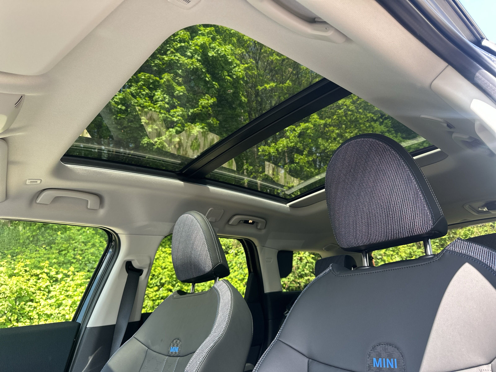 MINI Countryman E - 18