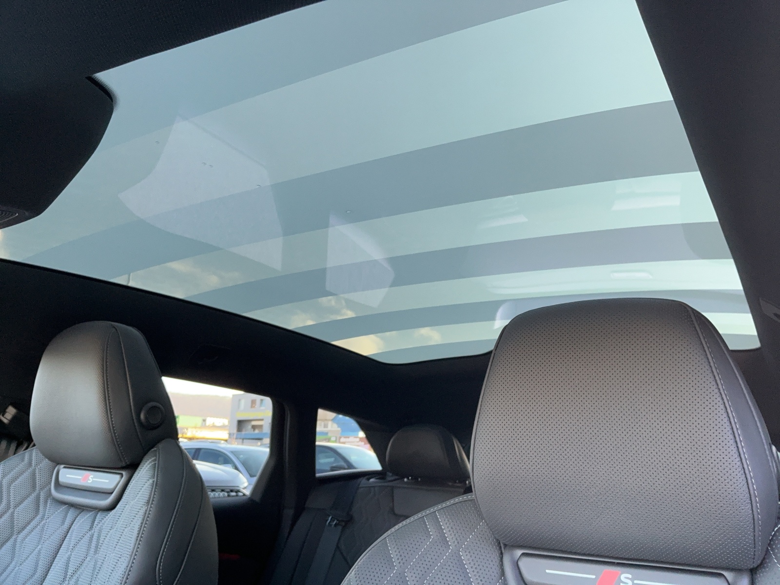 AUDI S6 Avant e-tron quattro - 14