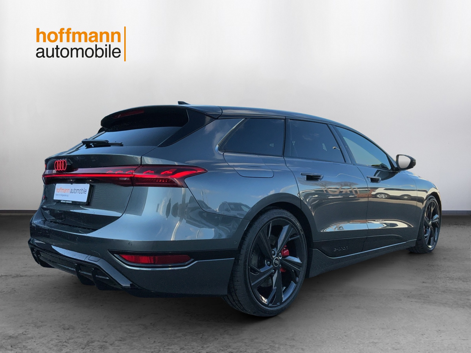 AUDI S6 Avant e-tron quattro - 4