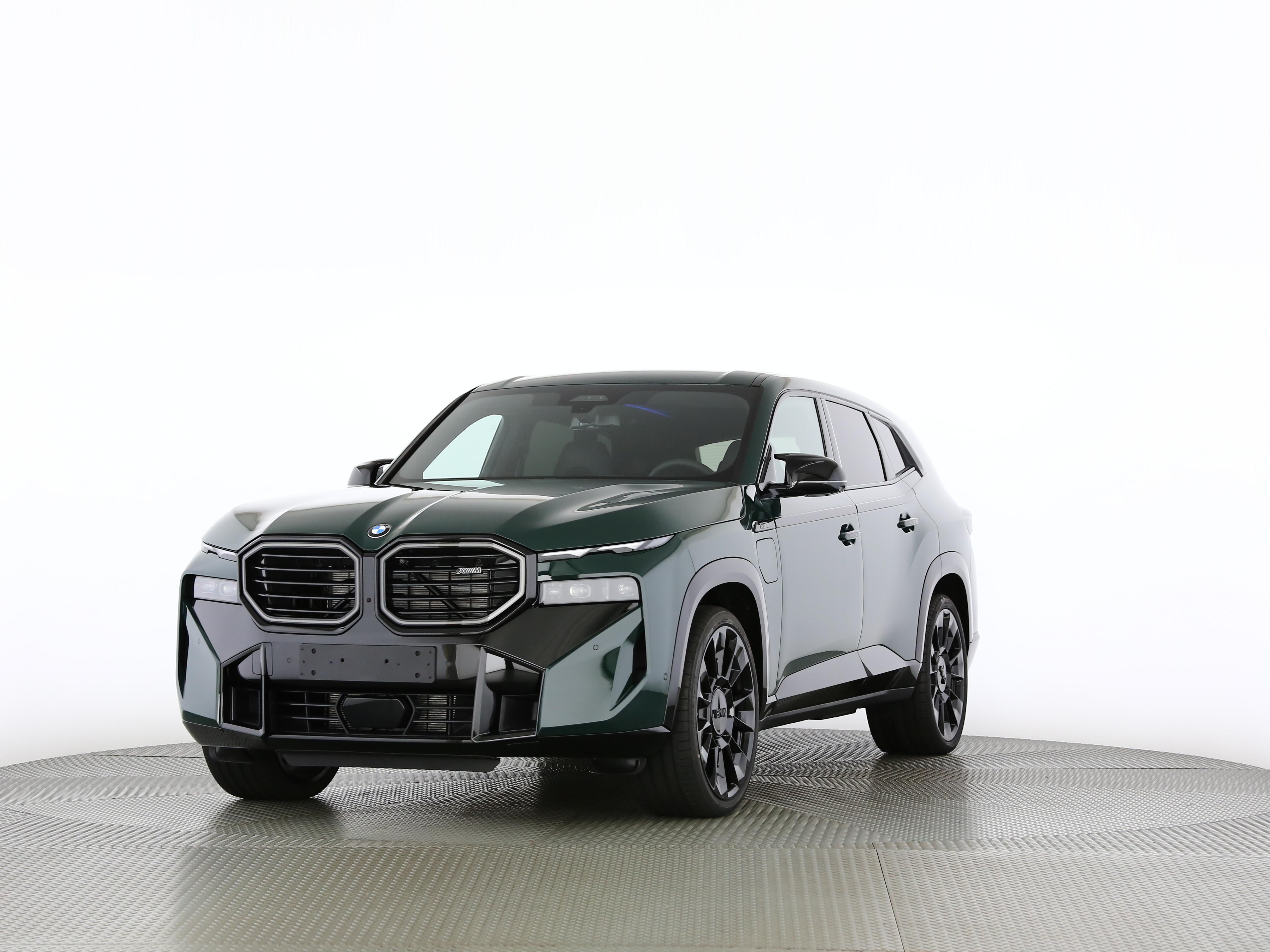 XM 50e Plug-in Hybrid