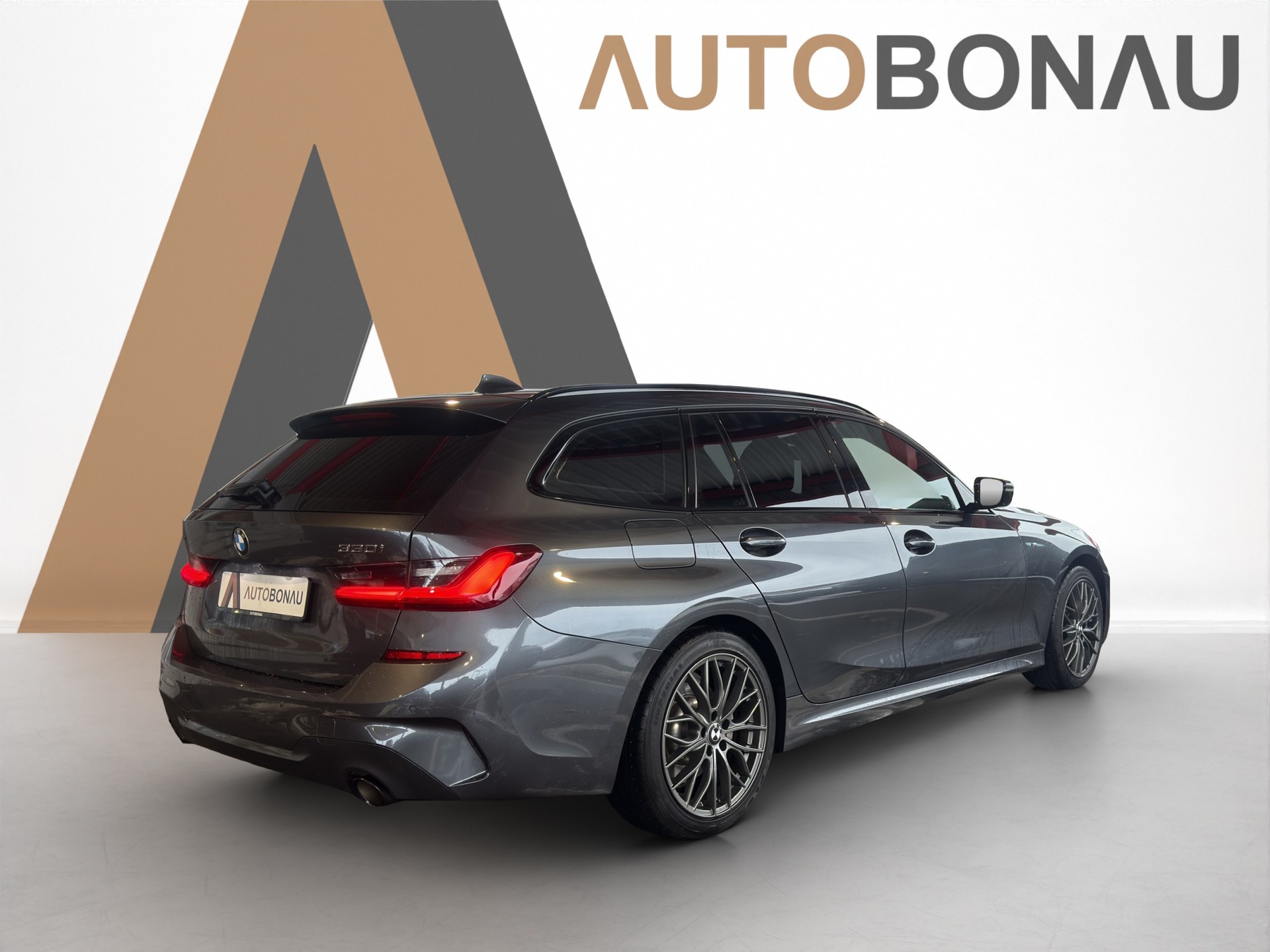 BMW 330i xDrive SAG Touring - 5