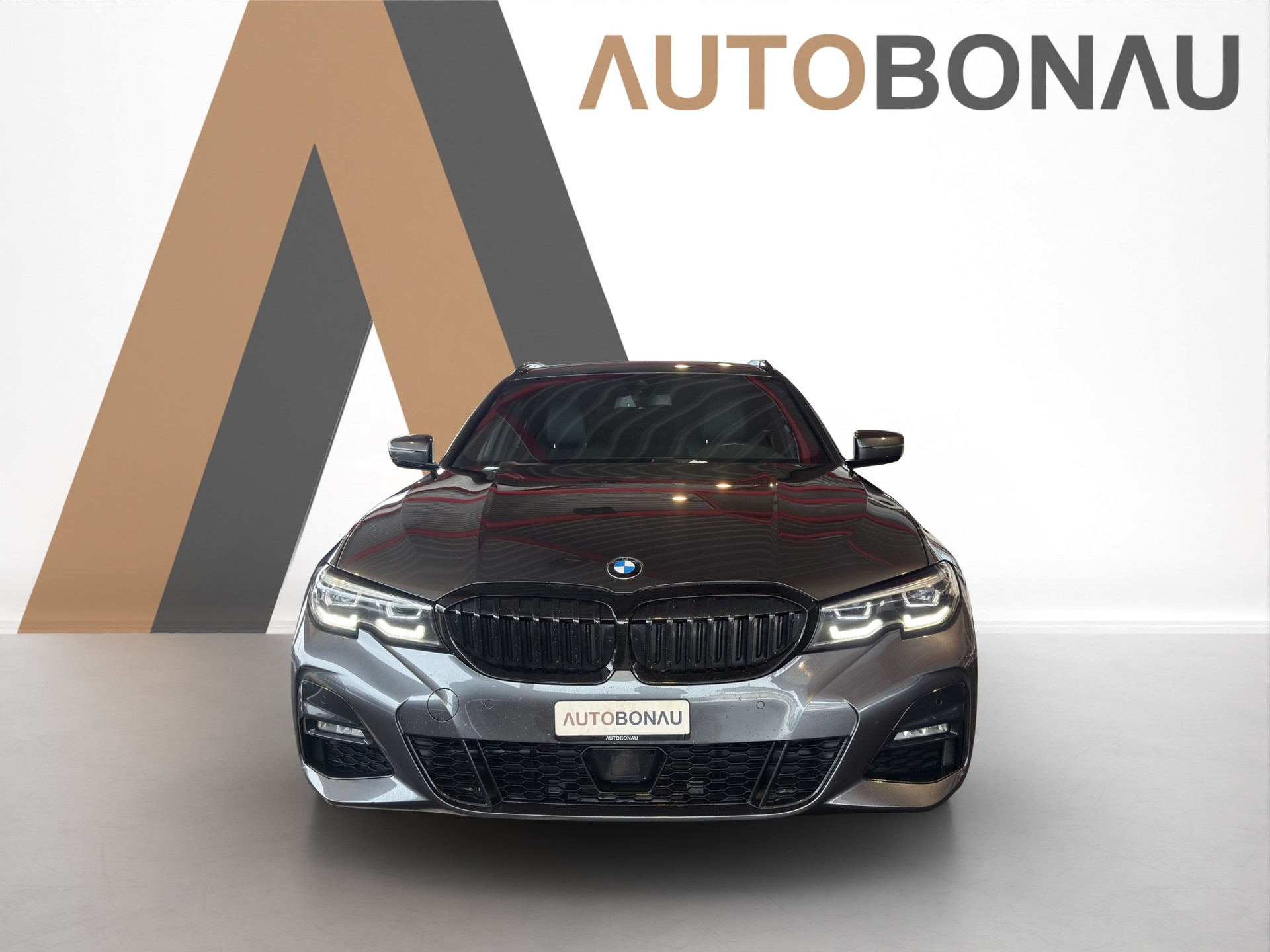 BMW 330i xDrive SAG Touring - 8