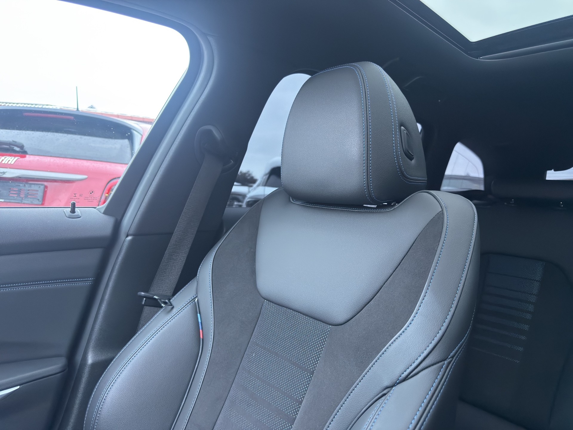 BMW 330i xDrive SAG Touring - 29