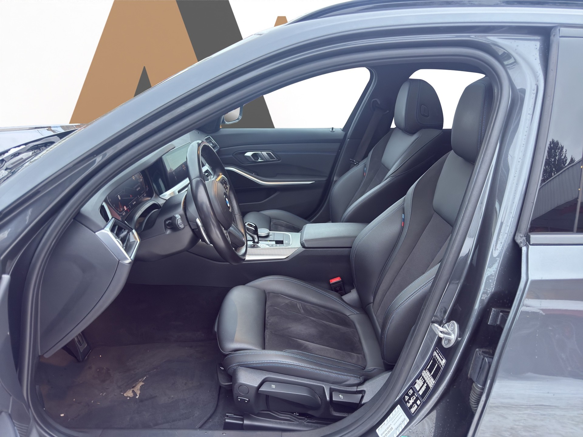 BMW 330i xDrive SAG Touring - 9