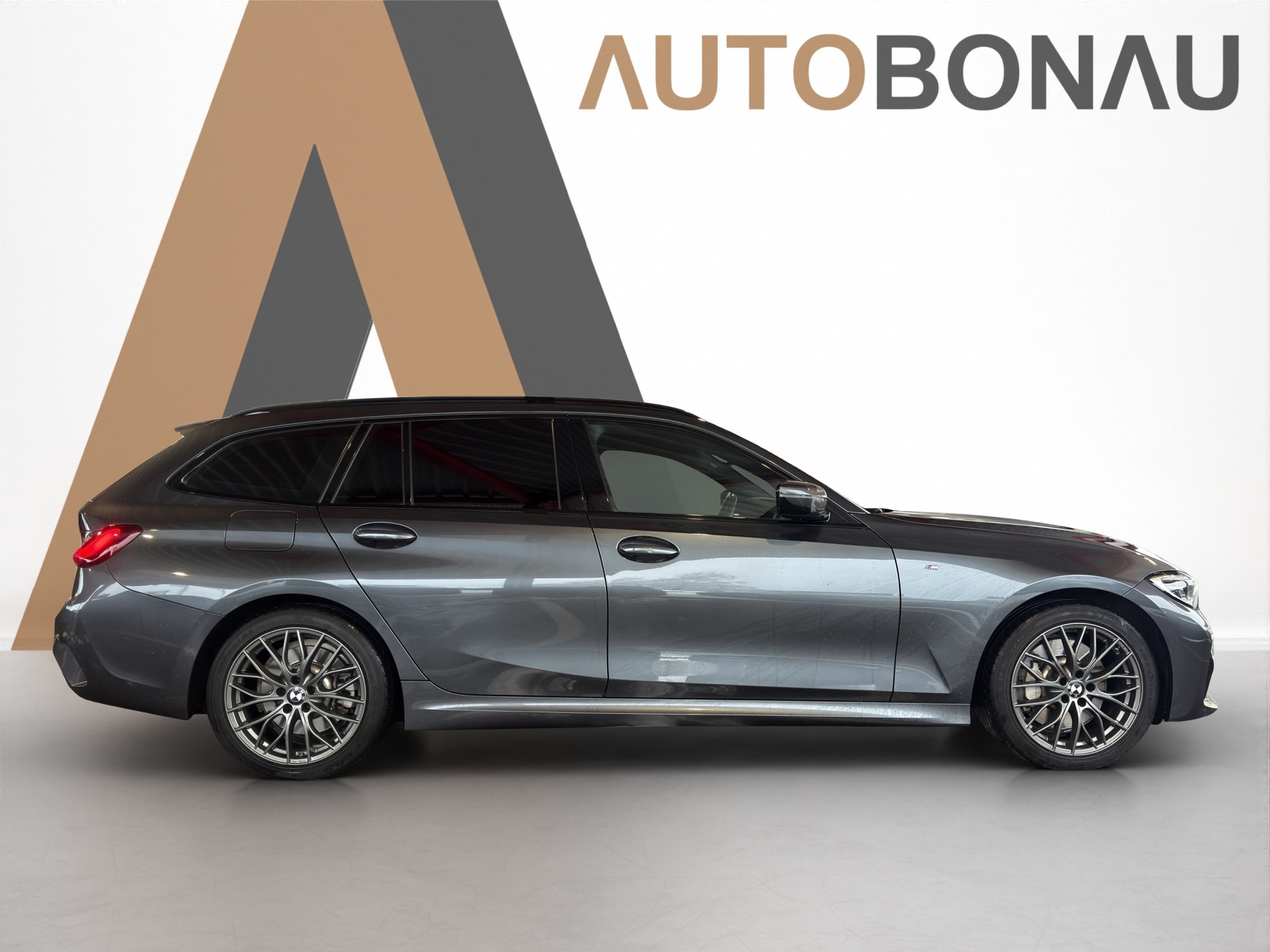 BMW 330i xDrive SAG Touring - 6