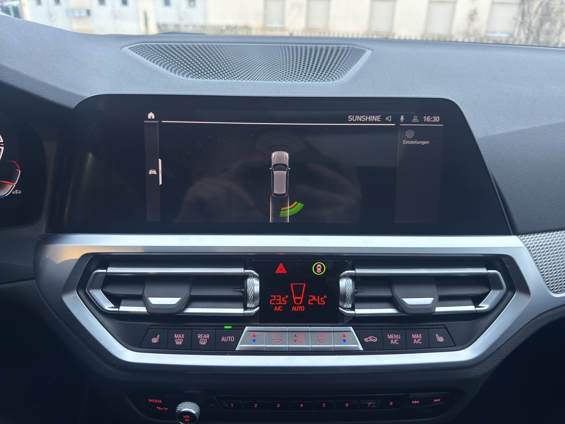 BMW 330i xDrive SAG Touring - 24