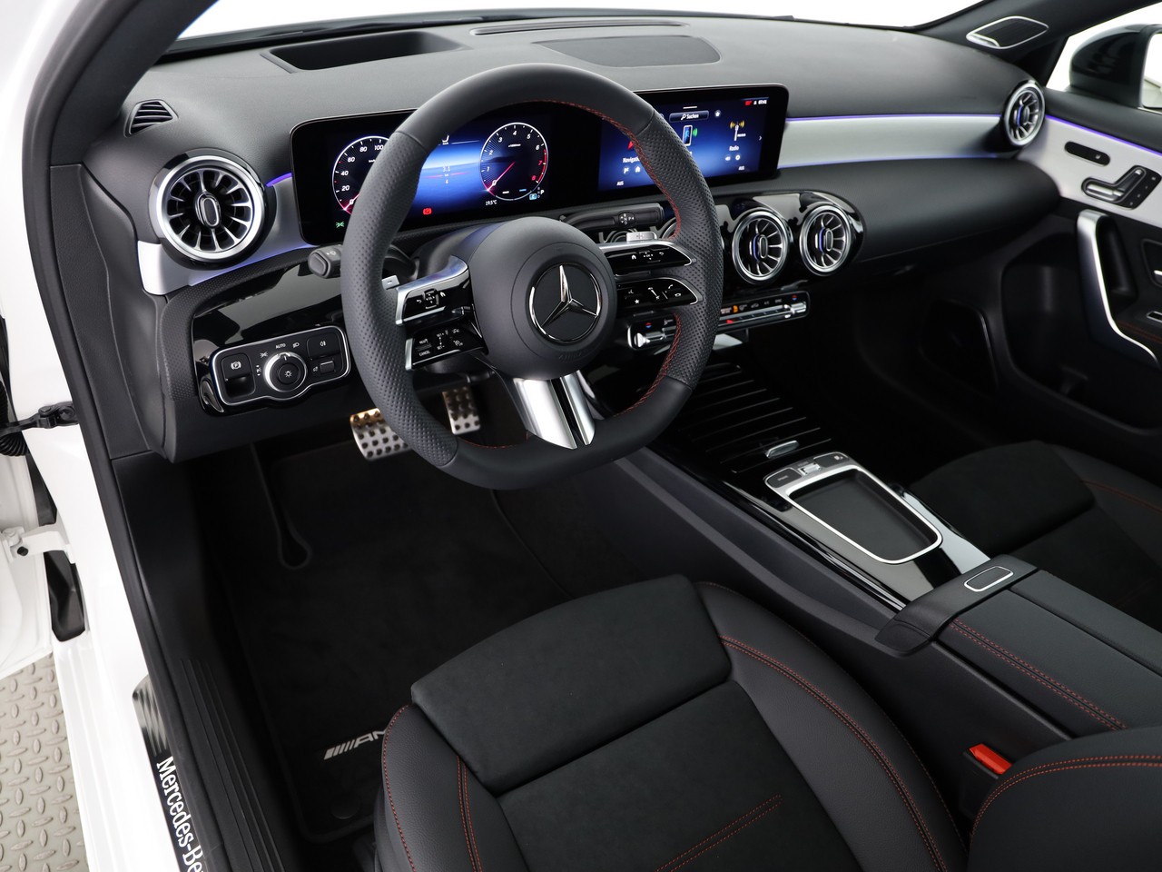 MERCEDES-BENZ A 250 4Matic 8G-DCT - 10