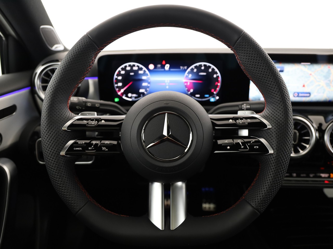 MERCEDES-BENZ A 250 4Matic 8G-DCT - 20