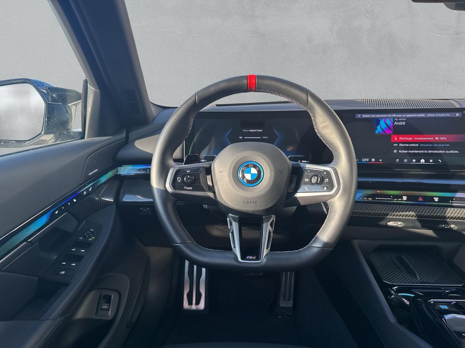 BMW i5 M60 xDrive 📍 ** Action de leasing à 1.9% ** - 17