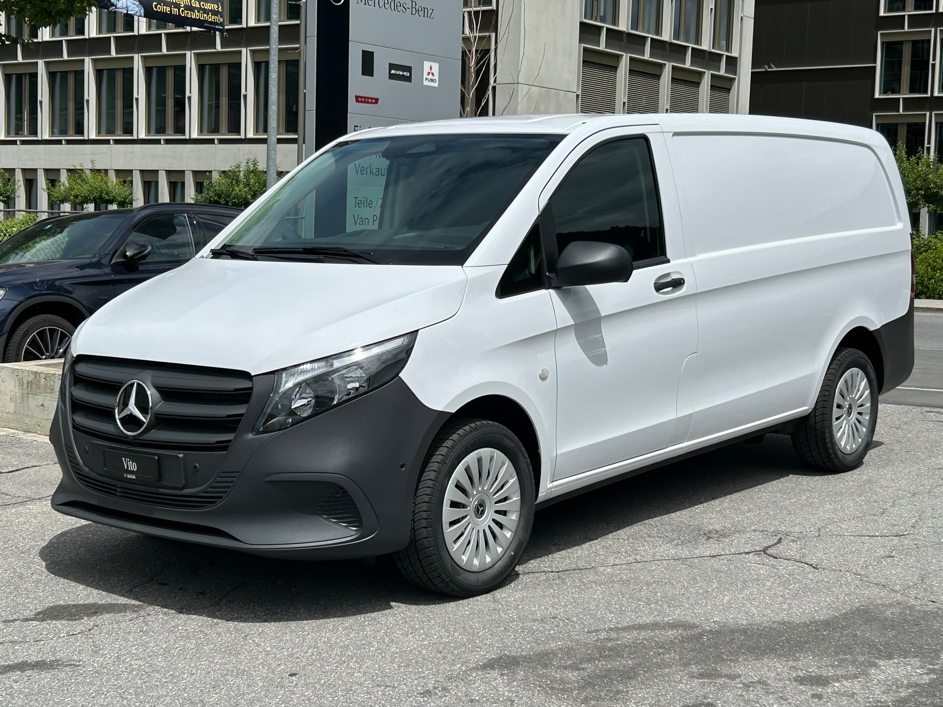 MERCEDES-BENZ Vito 114 CDI Kasten Worker Lang 4Matic - 3