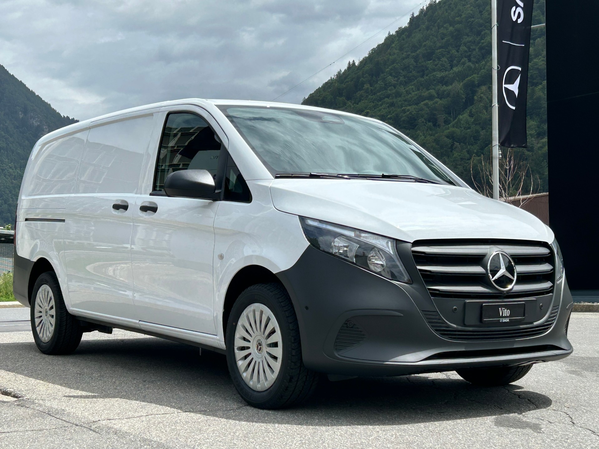 MERCEDES-BENZ Vito 114 CDI Kasten Worker Lang 4Matic