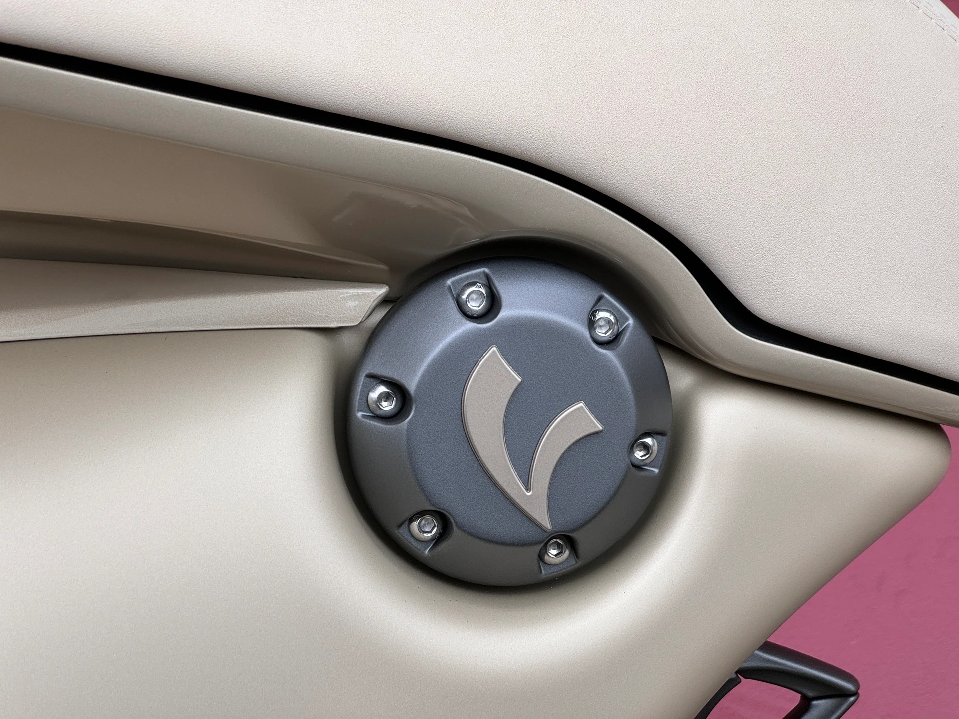 PIAGGIO Vespa 946 125 Dragon - 5
