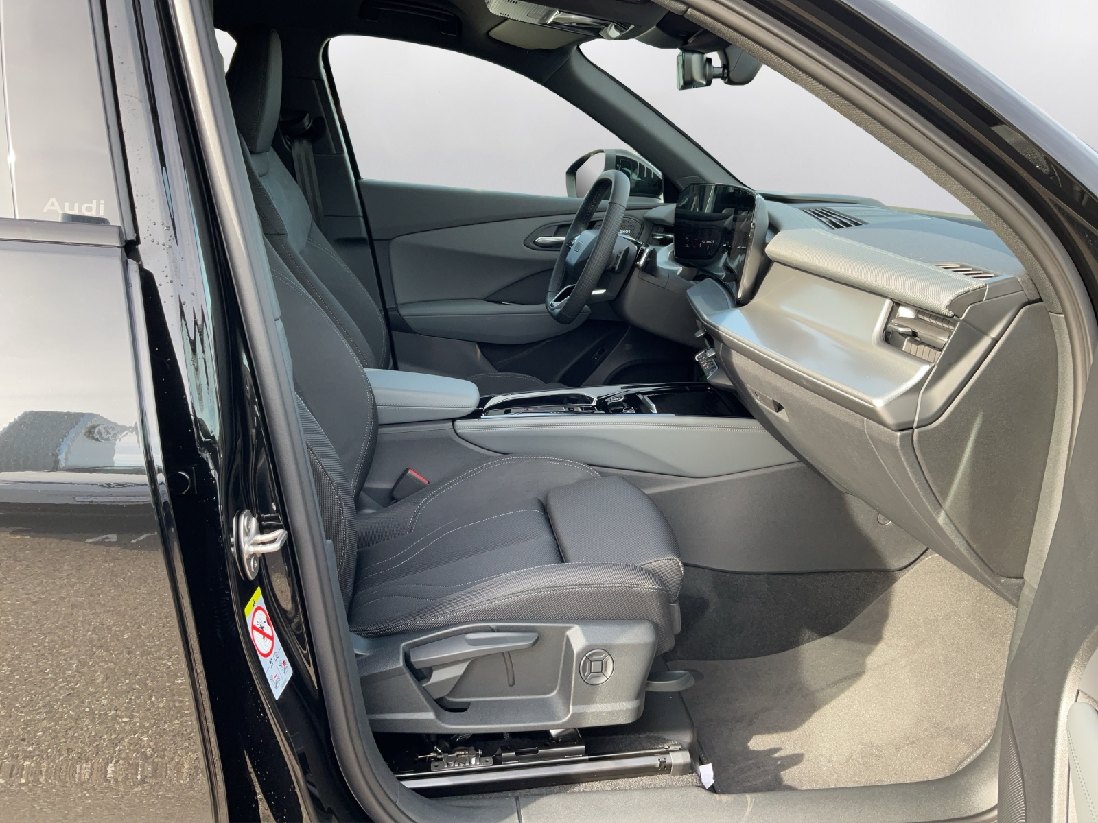 AUDI Q3 SUV 110 kW TFSI S tronic - 14