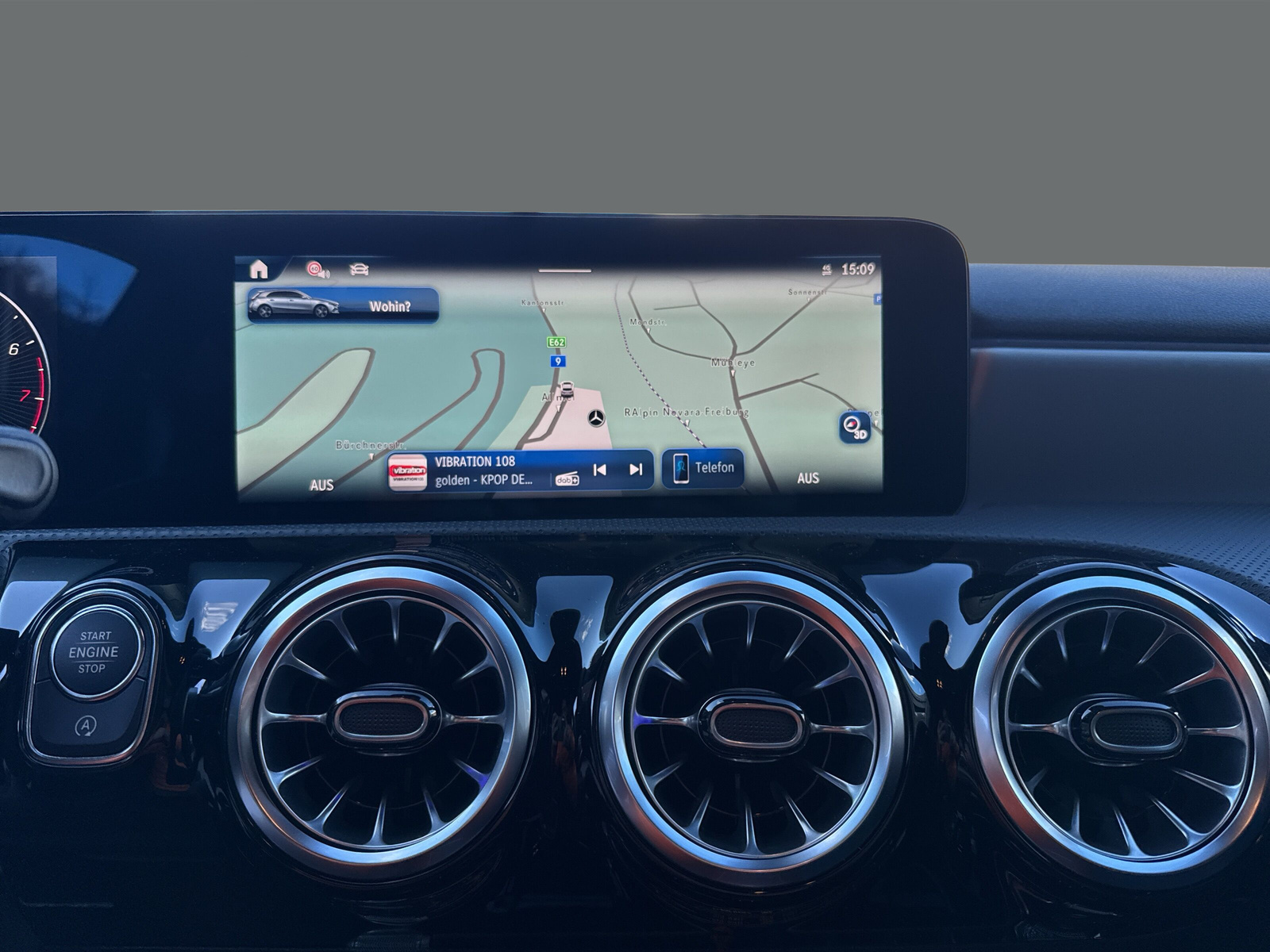 MERCEDES-BENZ A 220 4Matic 8G-DCT - 16