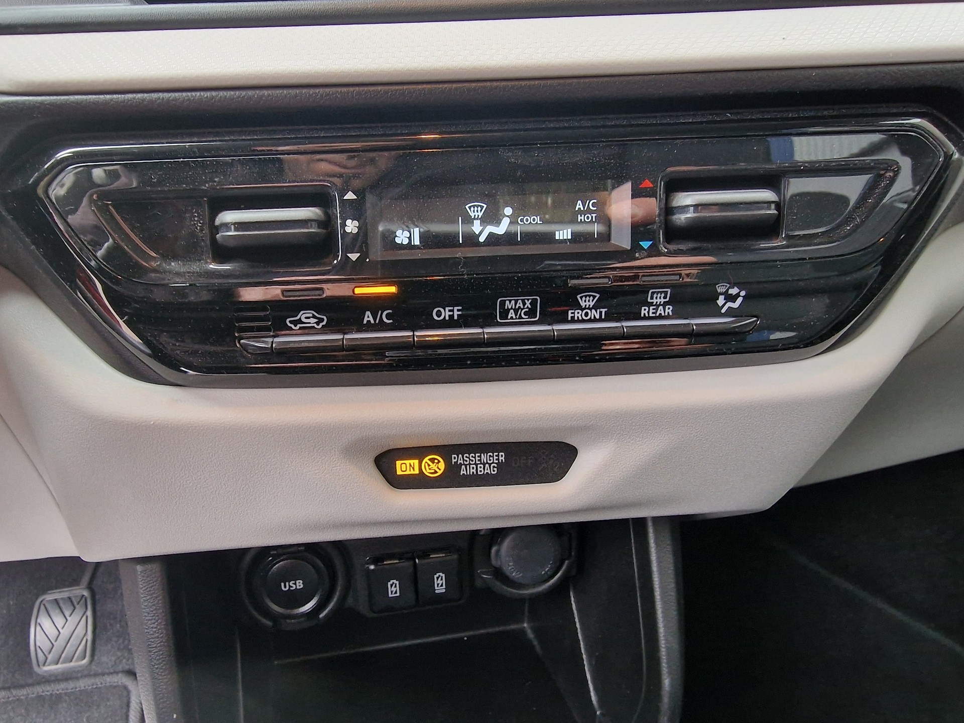 SUZUKI Swift 1.2 Compact Top Hybrid 4x4 36Mt Garantie - 22