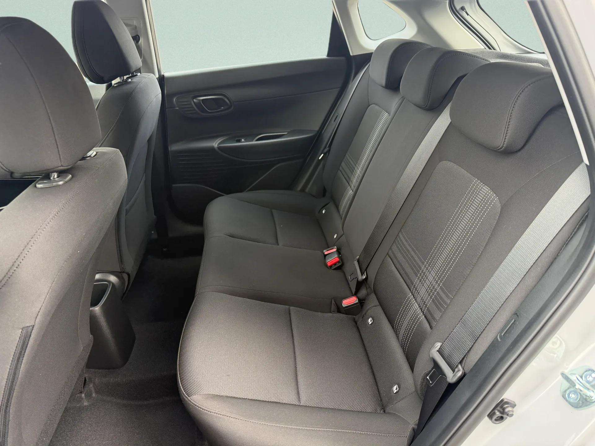 HYUNDAI i20 1.0 T-GDi Comfort FL DCT - 17