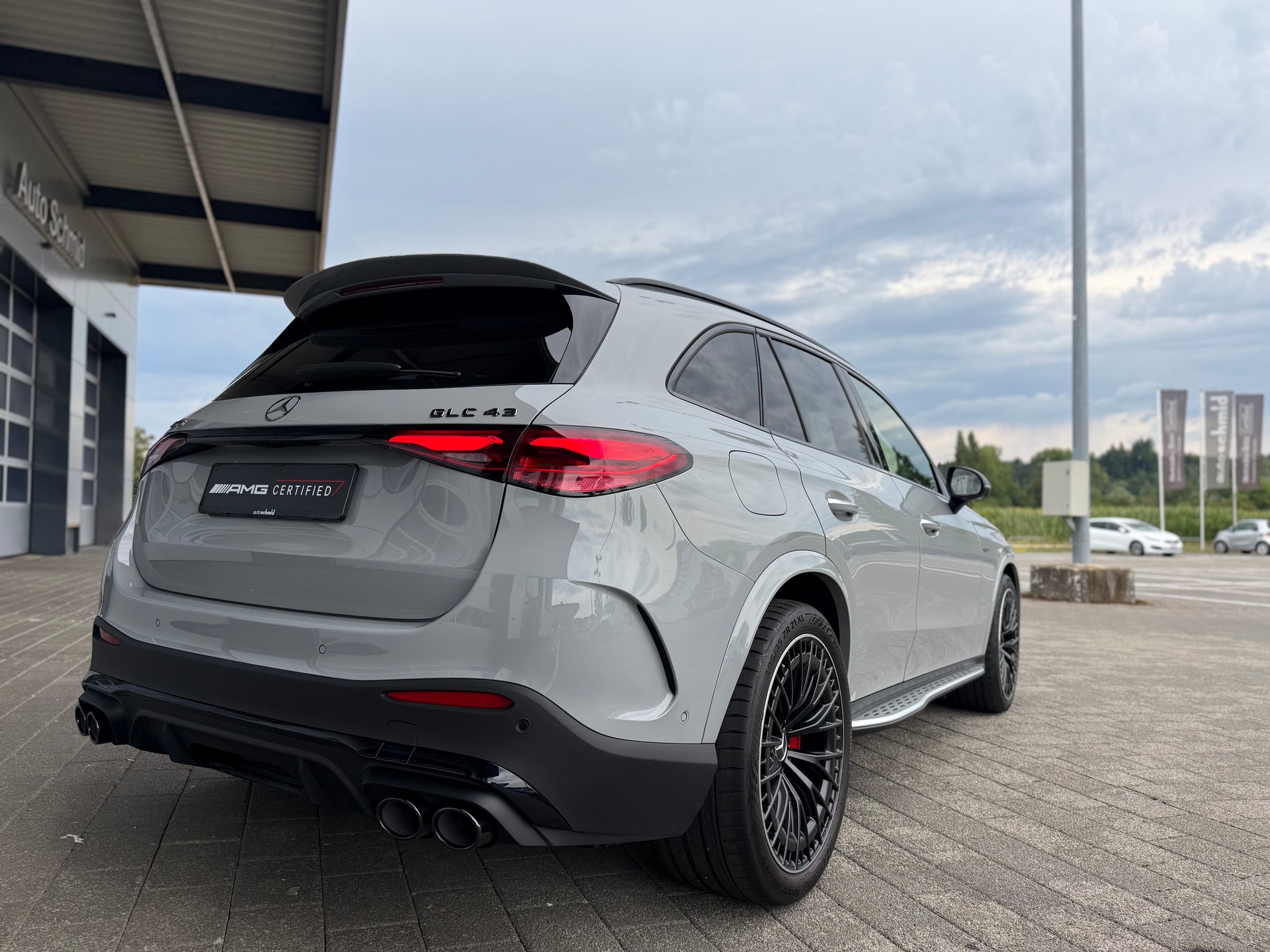 MERCEDES-BENZ GLC 43 AMG Executive Edition 4Matic 9G-Tronic - 2