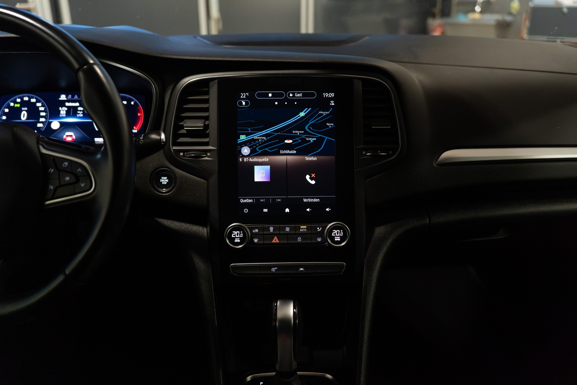 RENAULT Mégane Grandtour 1.5 dCi Intens EDC - 10