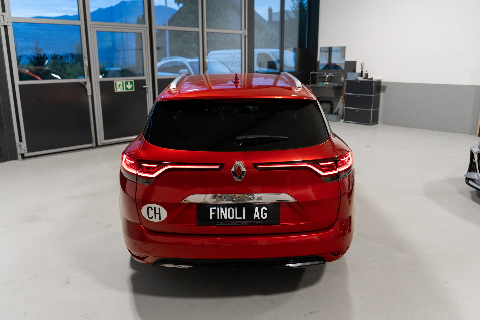 RENAULT Mégane Grandtour 1.5 dCi Intens EDC - 8