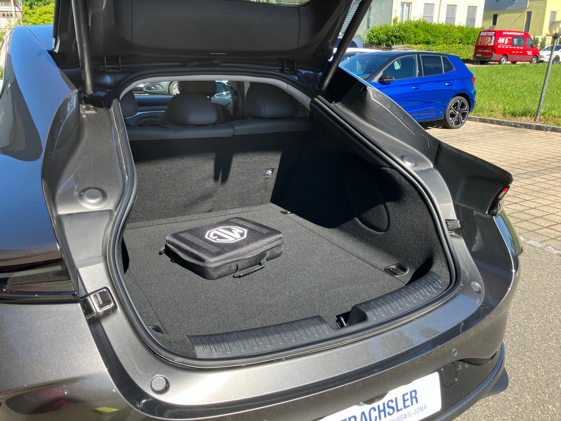 MG IM5 EV 100kWh Performance 20“ AWD - 6