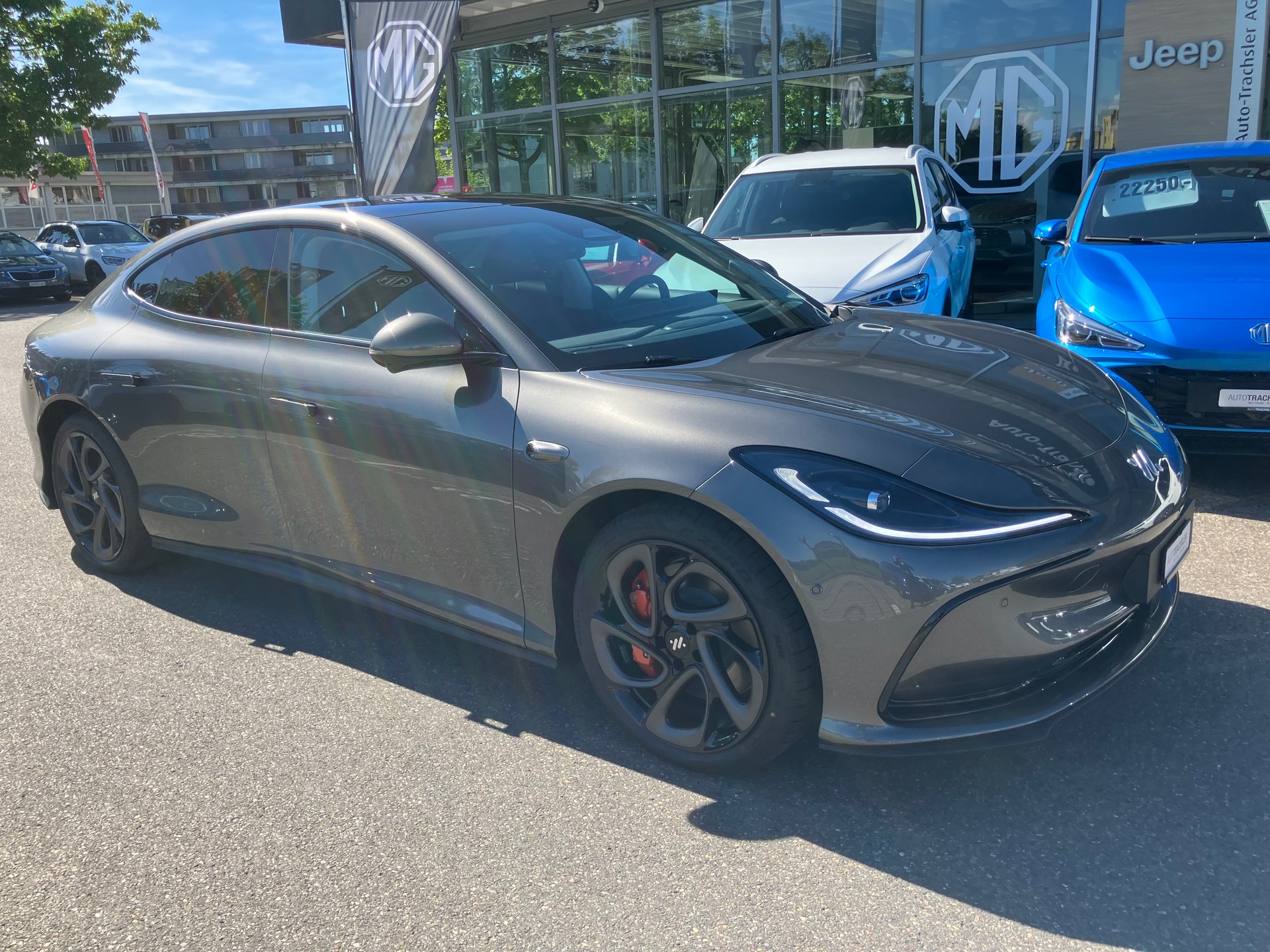 MG IM5 EV 100kWh Performance 20“ AWD - 2