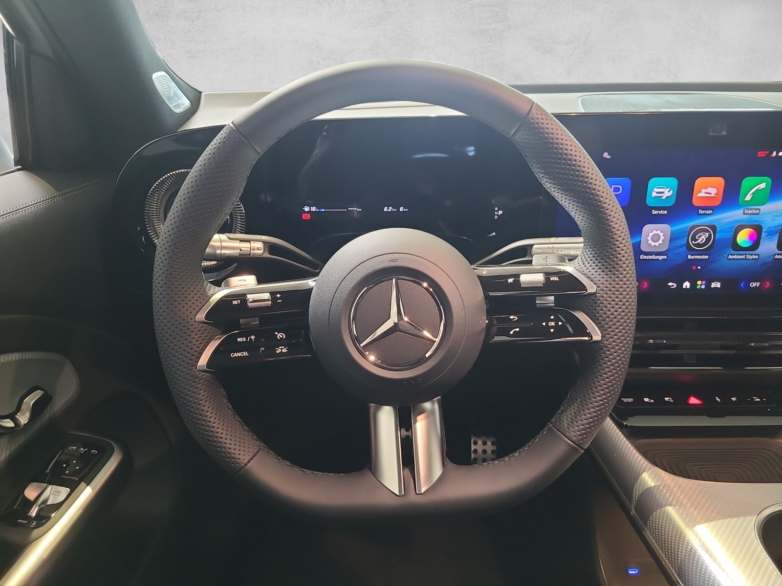MERCEDES-BENZ GLB 220 4Matic 8G-Tronic - 13