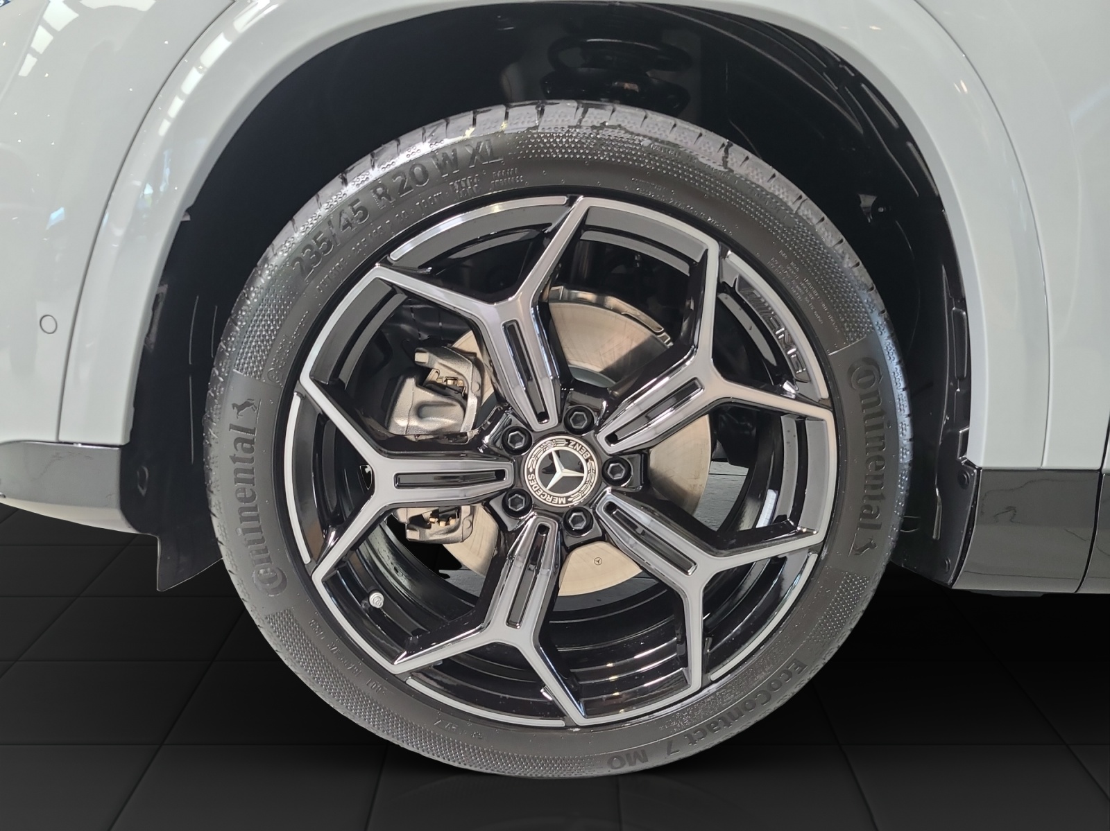 MERCEDES-BENZ GLB 220 4Matic 8G-Tronic - 10