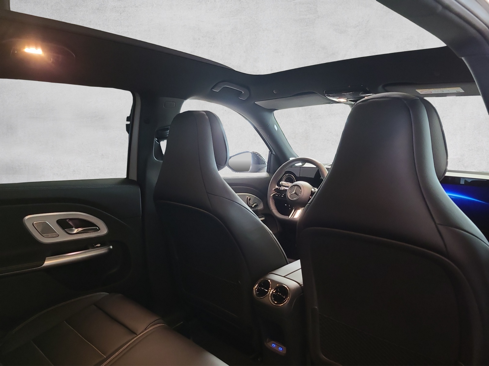 MERCEDES-BENZ GLB 220 4Matic 8G-Tronic - 15