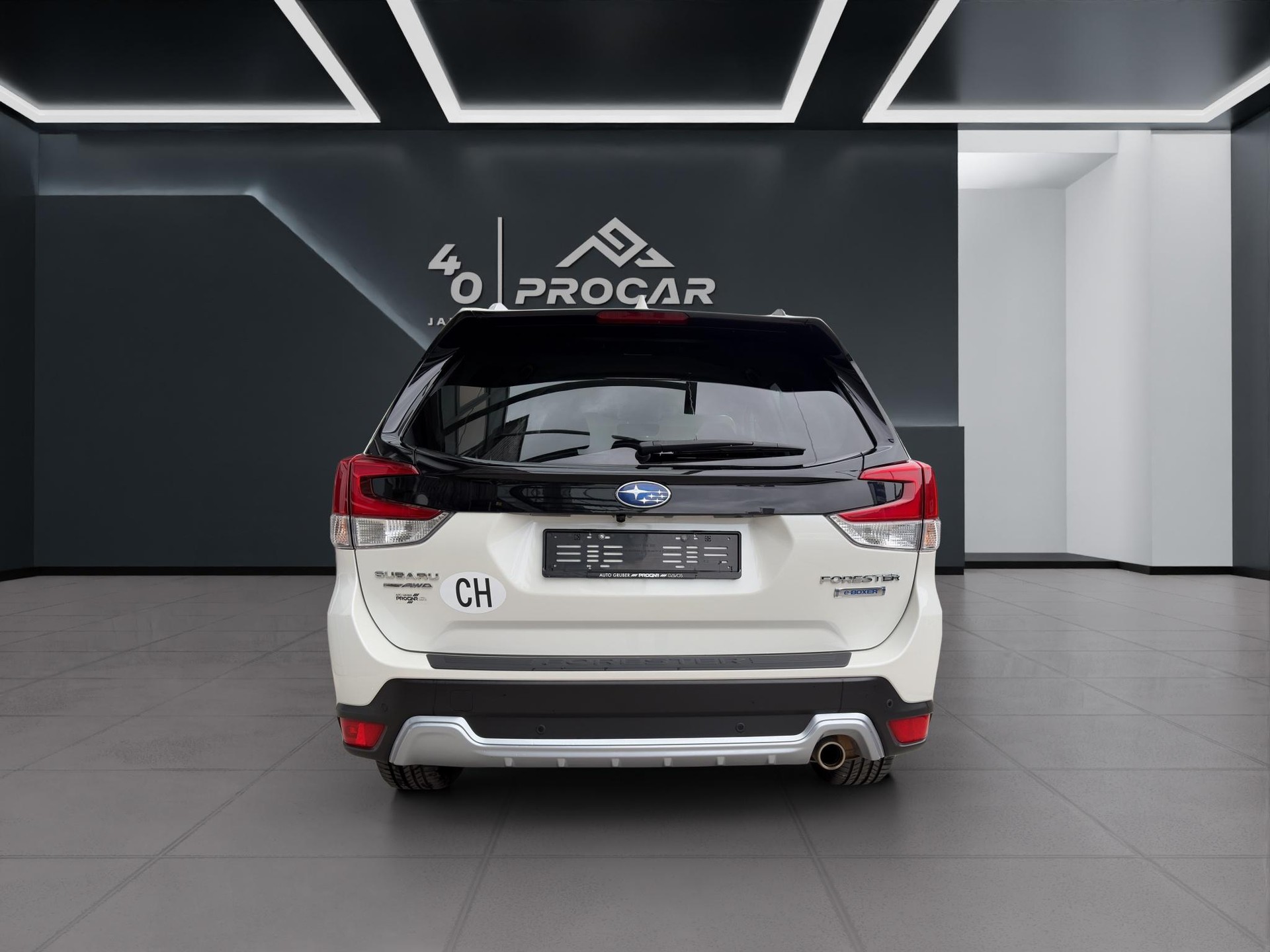 SUBARU Forester Station 2.0i e-Boxer Swiss Plus - 5