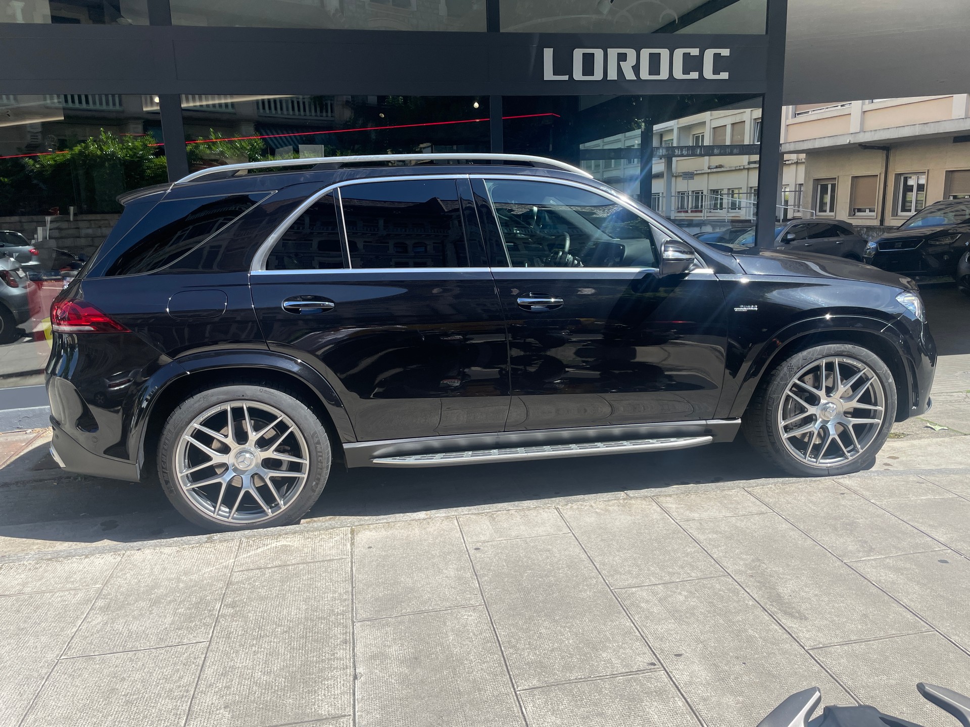 MERCEDES-BENZ GLE 53 AMG 4Matic+ - 3
