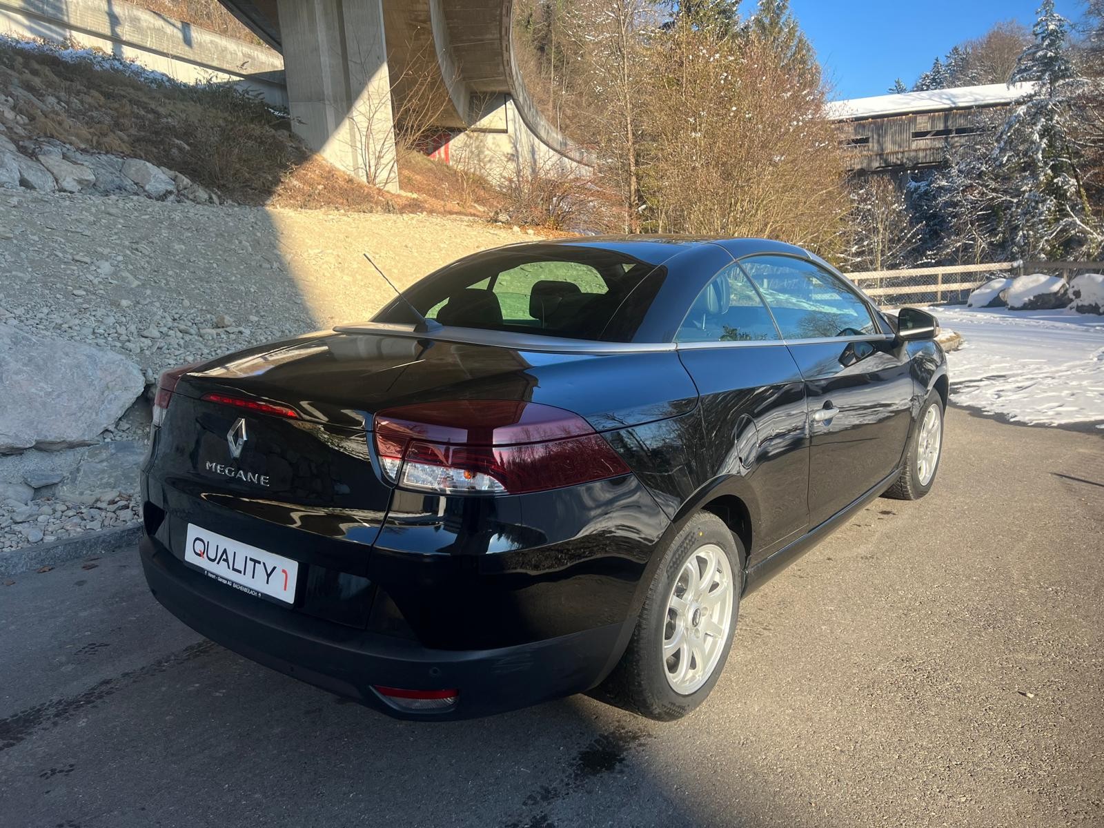 RENAULT Mégane CC 2.0 16V Dynamique CVT - 5