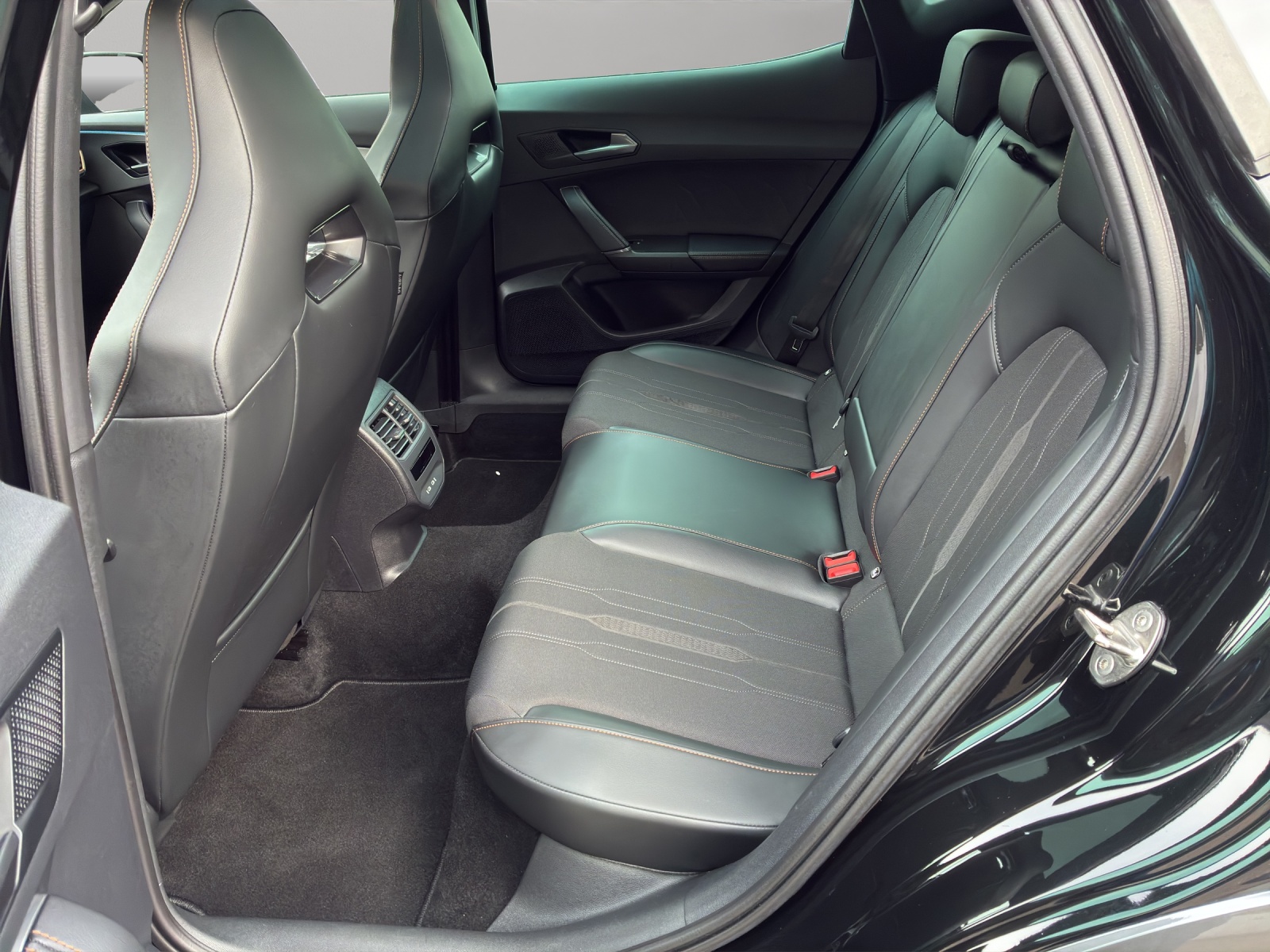 CUPRA Formentor 2.0TSI VZ 4Drive DSG - 13