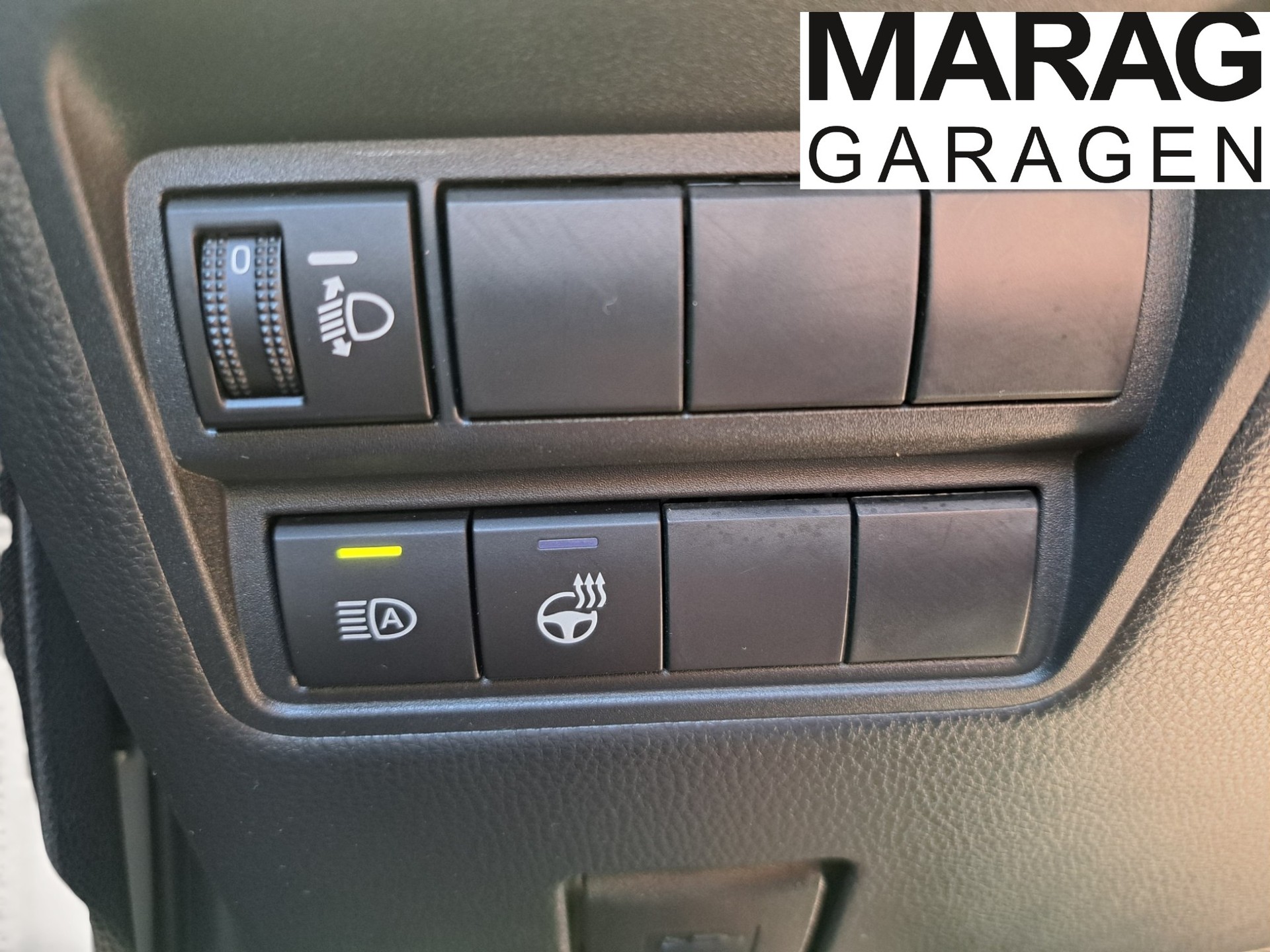 TOYOTA Yaris Cross 1.5 GR Sport e-CVT - 14