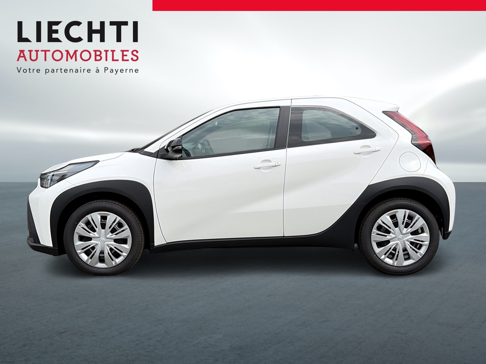 TOYOTA Aygo X 1.5 Comfort e-CVT - 2