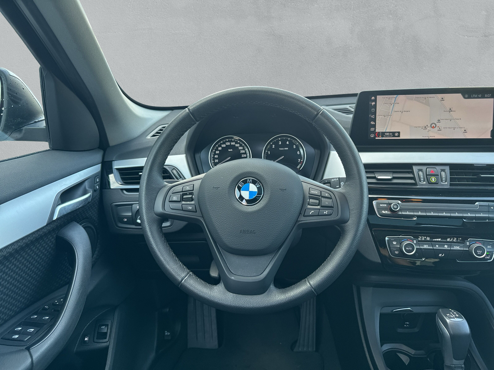 BMW X1 xDrive 25e - 16