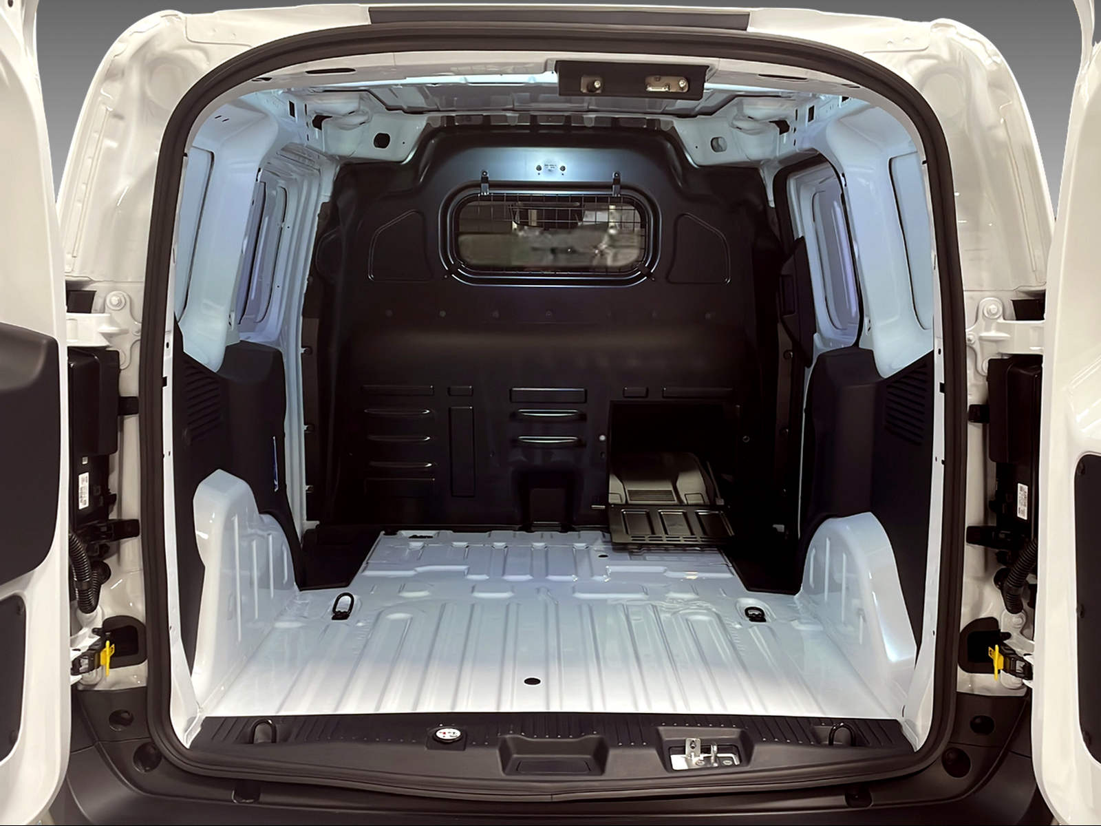 FORD Transit Courier Van 1.0 EcoBoost Trend - 12