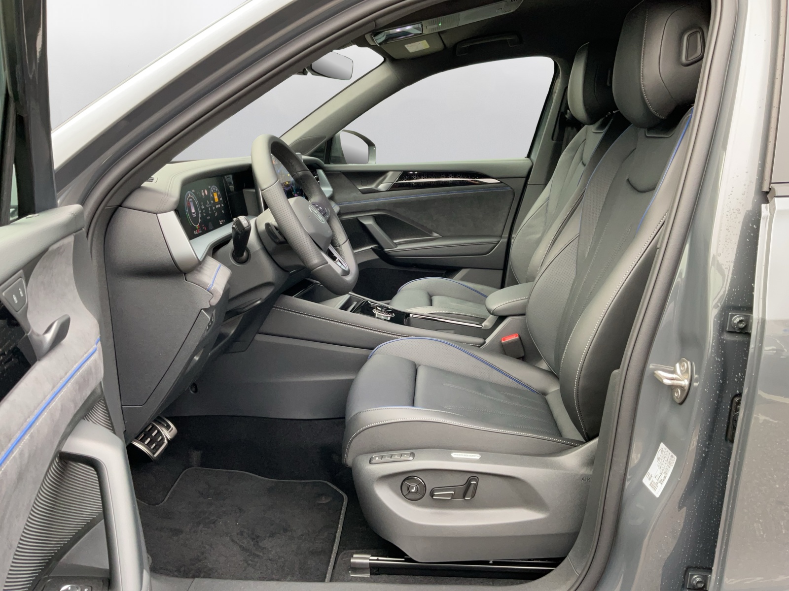 VW Tayron 1.5 TSI evo2 eHybrid R-Line DSG - 10