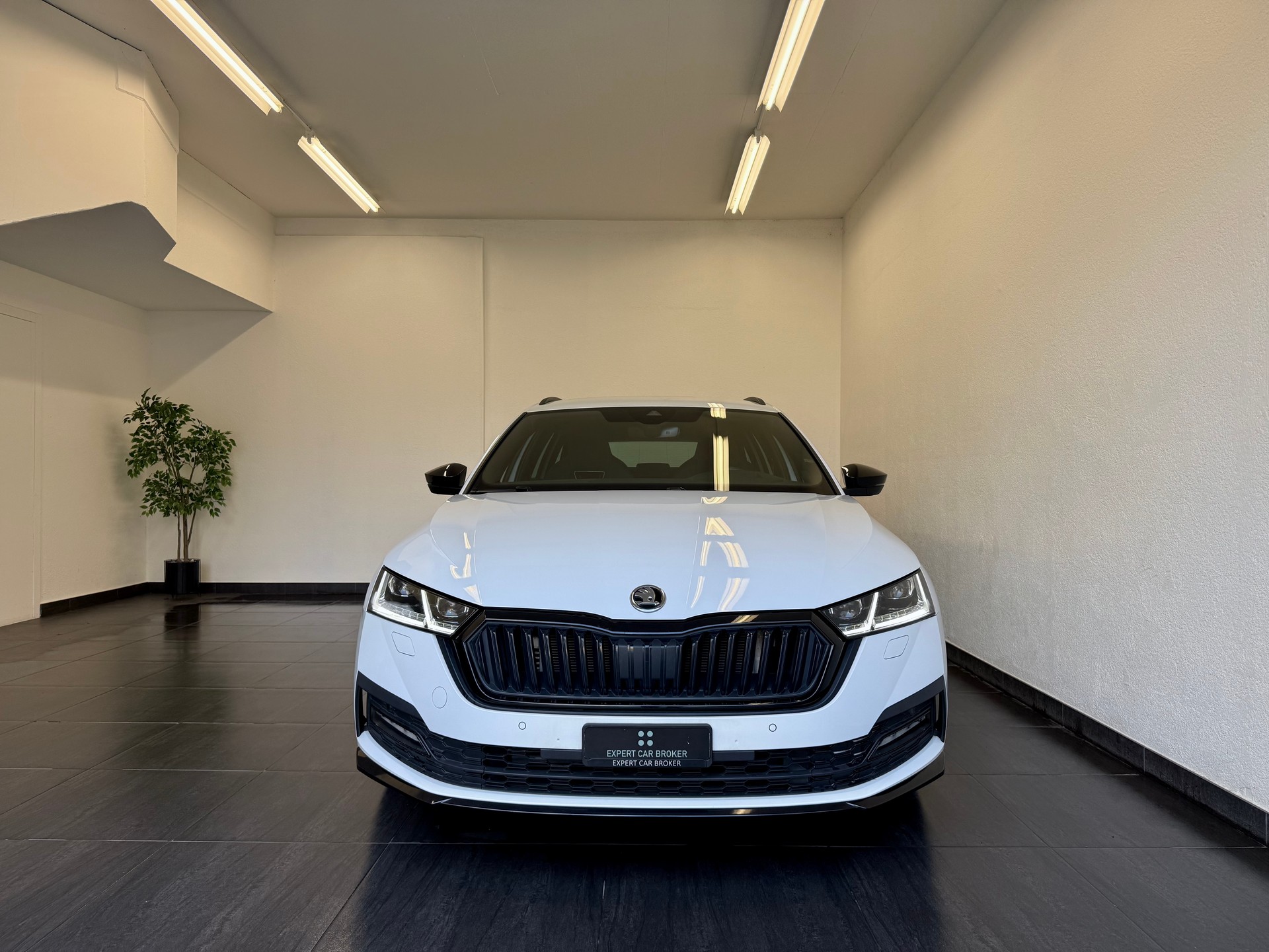 SKODA Octavia Combi 2.0 TSI SportLine DSG 4x4 - 4