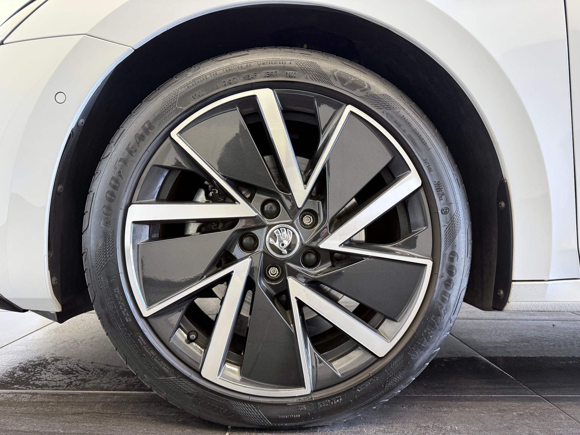 SKODA Octavia Combi 2.0 TSI SportLine DSG 4x4 - 6